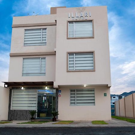 Illari Hotel Riobamba Bagian luar foto